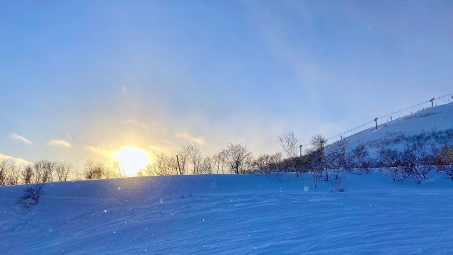 ニセコ　雪原　スキー場